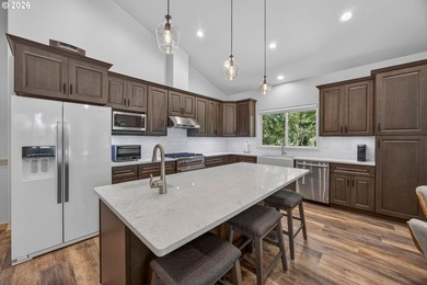 Stunning Siltcoos lakefront home on 1.38 acres, built in 2024 - photo 8