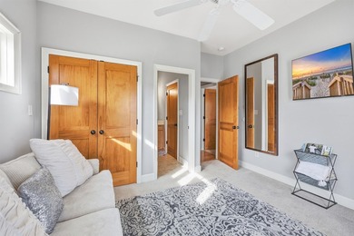 Welcome to your ideal coastal retreat at 170 Lumbee Circle, Unit - photo 17