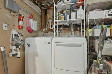 Set into this charming 4 Bedroom Split level on quiet cul de sac - photo 28