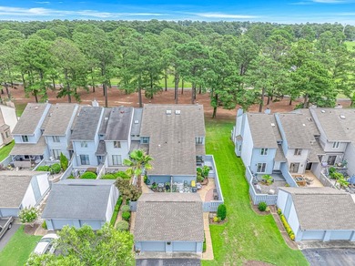 If you have been looking for a townhome in the heart of Myrtle - photo 1