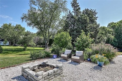 Nestled on a picturesque 3/4 acre lot in desirable Touisset - photo 7
