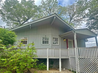 Lake Home For Sale in Cherokee Village, Arkansas