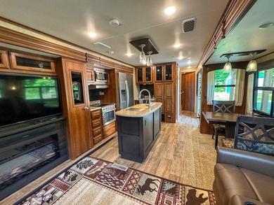 Whether you're looking for a weekend getaway, a fully equipped - photo 14