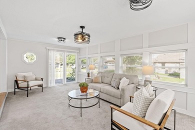 Beautifully rehabbed 3-bedroom, 1-bath home with a detached - photo 22