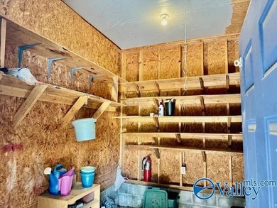 Nice, private, 3 bedroom, 2 bath home located minutes from Weiss - photo 35
