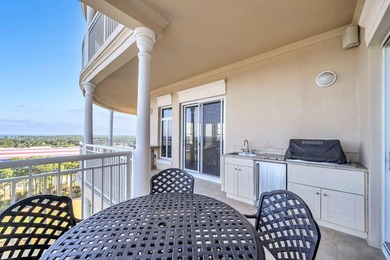 This impeccably designed residence offers three spacious - photo 45