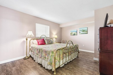 Enjoy stunning marina and waterway views from your private - photo 3