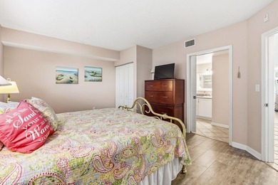 Enjoy stunning marina and waterway views from your private - photo 4