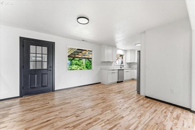 Discover the perfect blend of privacy, versatility, and Columbia - photo 15