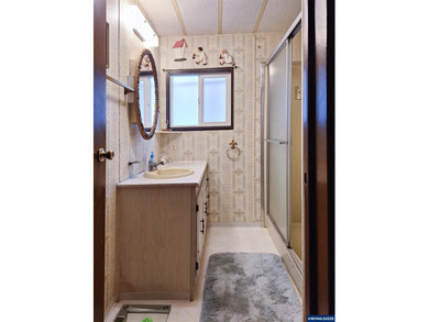 Seller credit available! Well-maintained double-wide on an