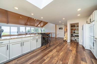 Enjoy magnificent ocean views overlooking scenic Boiler Bay from - photo 20