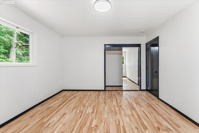 Discover the perfect blend of privacy, versatility, and Columbia - photo 21