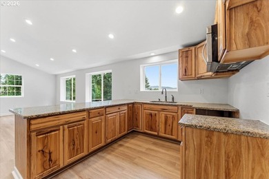 Discover the perfect blend of privacy, versatility, and Columbia - photo 27