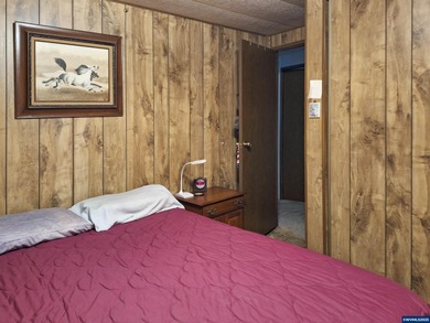 Seller credit available! Well-maintained double-wide on an