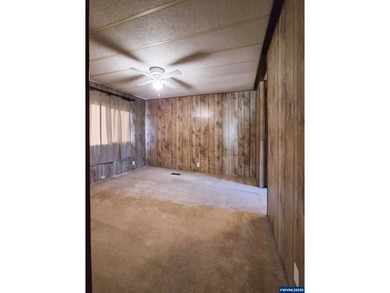 Seller credit available! Well-maintained double-wide on an