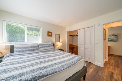 Enjoy magnificent ocean views overlooking scenic Boiler Bay from - photo 30