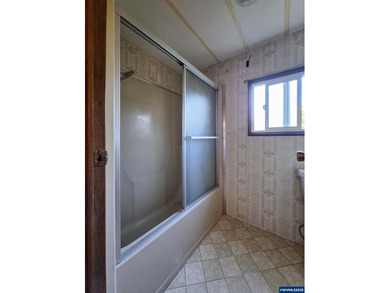 Seller credit available! Well-maintained double-wide on an