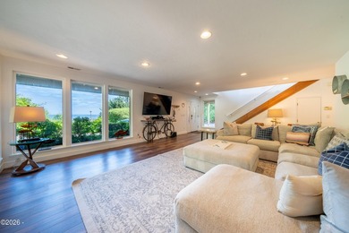 Enjoy magnificent ocean views overlooking scenic Boiler Bay from - photo 35