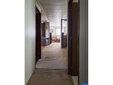 Seller credit available! Well-maintained double-wide on an