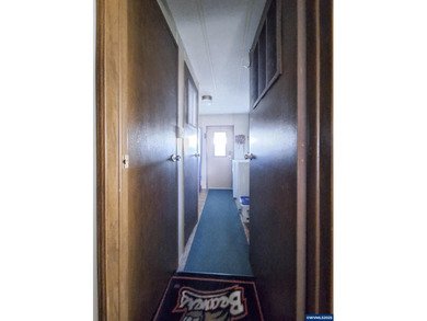 Seller credit available! Well-maintained double-wide on an