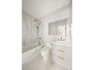 Set on a picturesque tree-lined block in the heart of Bed-Stuy - photo 7
