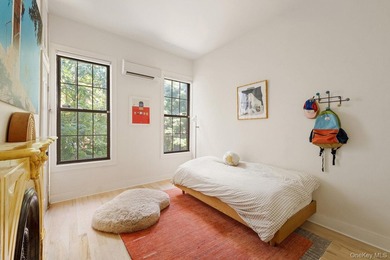Set on a picturesque tree-lined block in the heart of Bed-Stuy - photo 8