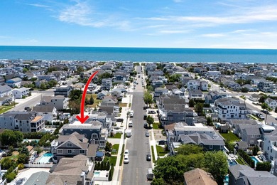 AVALON COASTAL LUXURY LIVING AT ITS FINEST - 6BD | 6BA | 2 Half - photo 50