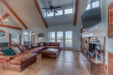 Private 10.81 M/L acre estate featuring two residences, an 80x40 - photo 10