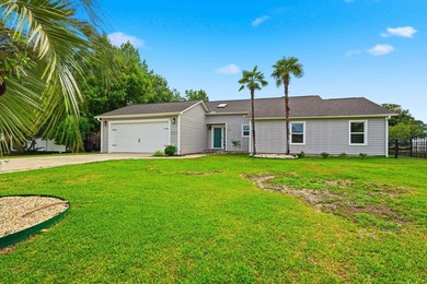 Welcome to the private community of Island Green, located in the - photo 1