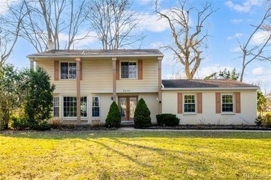 Lake Kirkwood Home For Sale in Bloomfield Hills Michigan