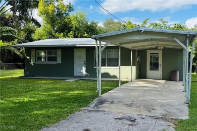 Caloosahatchee River Home For Sale in North Fort Myers Florida