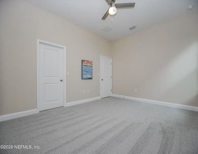 WOW!! Seller offering $10,000 towards buyer's closing costs & - photo 32
