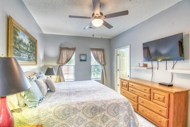This beautiful FULLY-FURNISHED 3 bedroom 2 bath is located in - photo 9