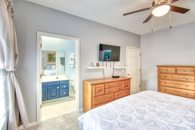 This beautiful FULLY-FURNISHED 3 bedroom 2 bath is located in - photo 10
