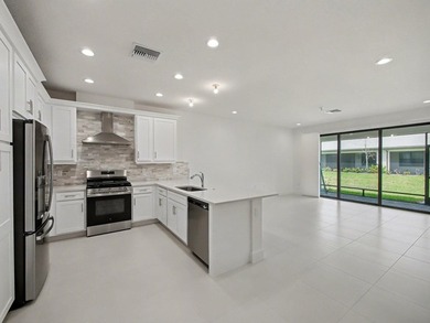 Valencia Parc at Riverland is where you'll find Port St. Lucie's - photo 8
