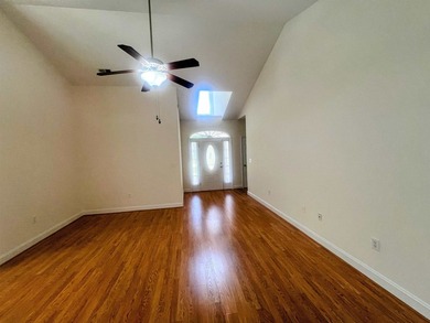 This home has a very inviting open floor plan and a breakfast - photo 7