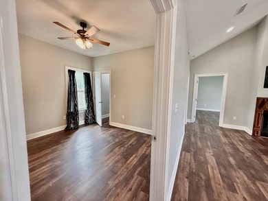 Escape to lake living on the sparkling waters of Lake Seminole! - photo 6