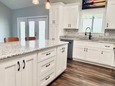 Escape to lake living on the sparkling waters of Lake Seminole! - photo 10