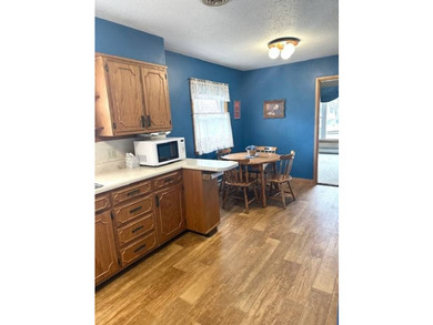 Charming 5-Bedroom Home on aCorner Lot in Ortonville, MN Welcome - photo 20