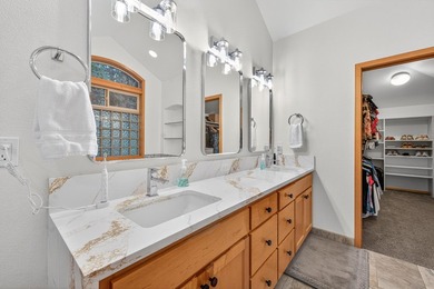 Step into luxury w/two beautifully remodeled bathrooms - photo 28