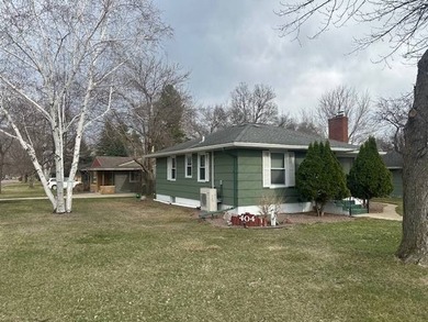 Charming 5-Bedroom Home on aCorner Lot in Ortonville, MN Welcome - photo 34