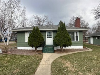 Charming 5-Bedroom Home on aCorner Lot in Ortonville, MN Welcome - photo 37