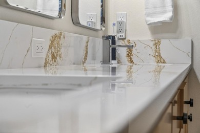 Step into luxury w/two beautifully remodeled bathrooms - photo 37