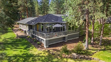 Step into luxury w/two beautifully remodeled bathrooms - photo 43