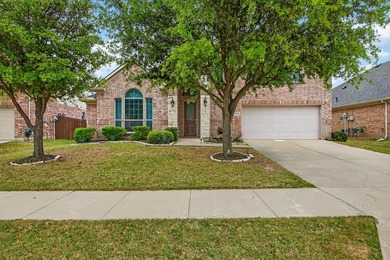 Priced to Sell. Seller is Ready to Move. Welcome to Little Elm - photo 2