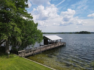 Located on the beautiful big water of Lake Seminole, this 3 - photo 3