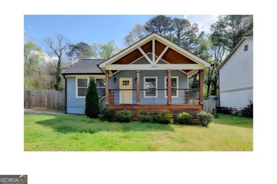Nestled on a peaceful, quiet street in the heart of East Lake - photo 1