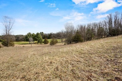 Perfectly positioned along the 14th fairway of the desirable - photo 23
