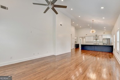 Nestled on a peaceful, quiet street in the heart of East Lake - photo 6