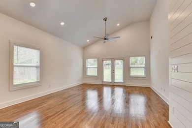 Nestled on a peaceful, quiet street in the heart of East Lake - photo 7